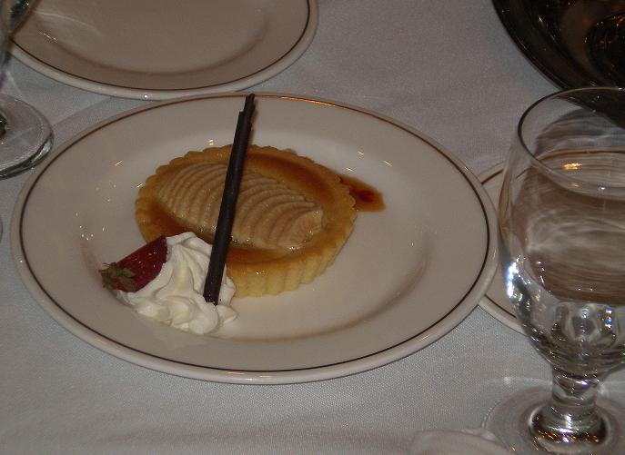 the fancy dessert was an apple tart